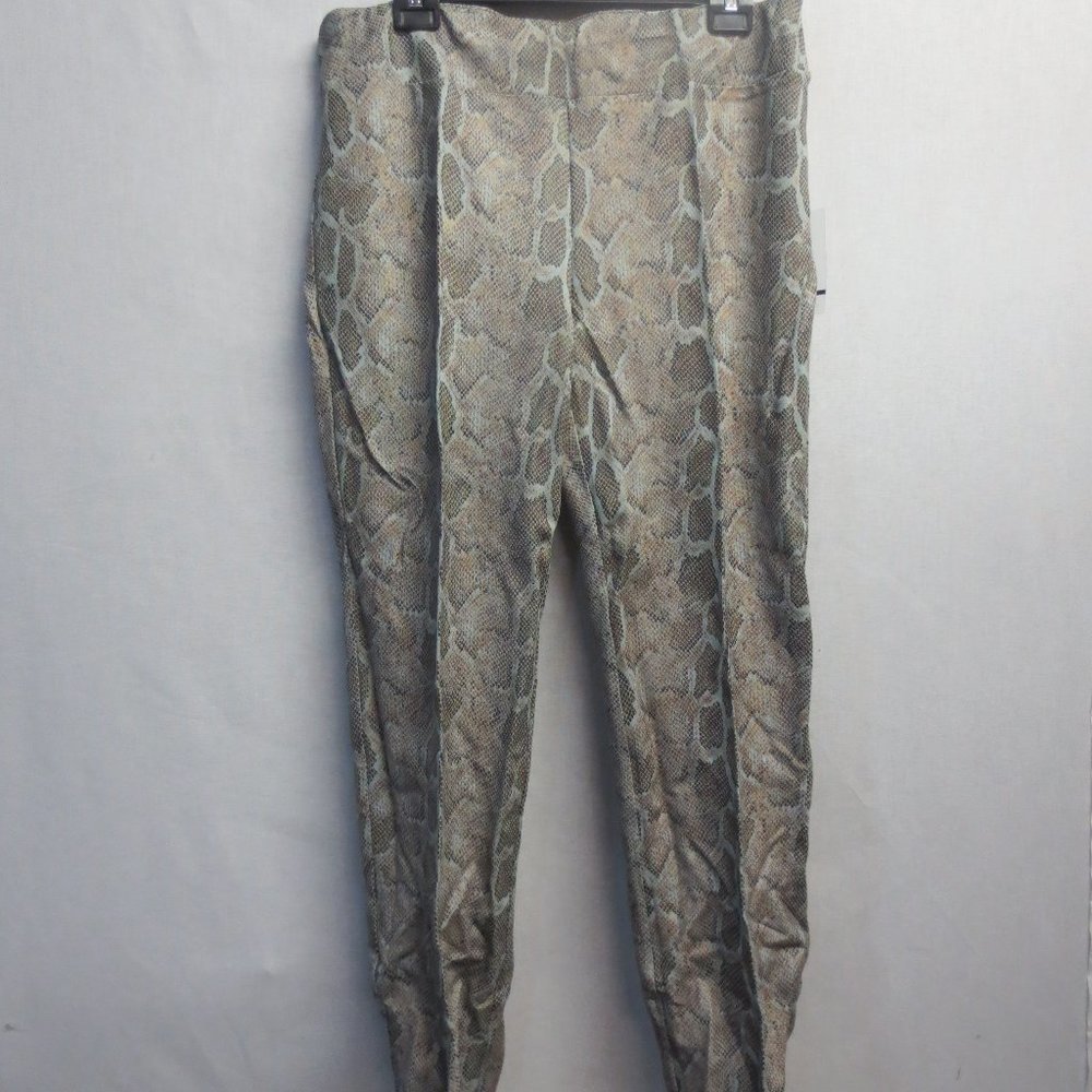 INSIGHT NEW YORK SNAKE PRINT LADIES PULL ON PANT - SIZE 16
